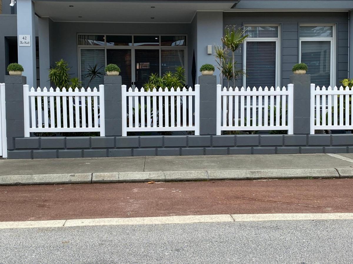Апартаменты The Hutt On Mandurah Marina Экстерьер фото